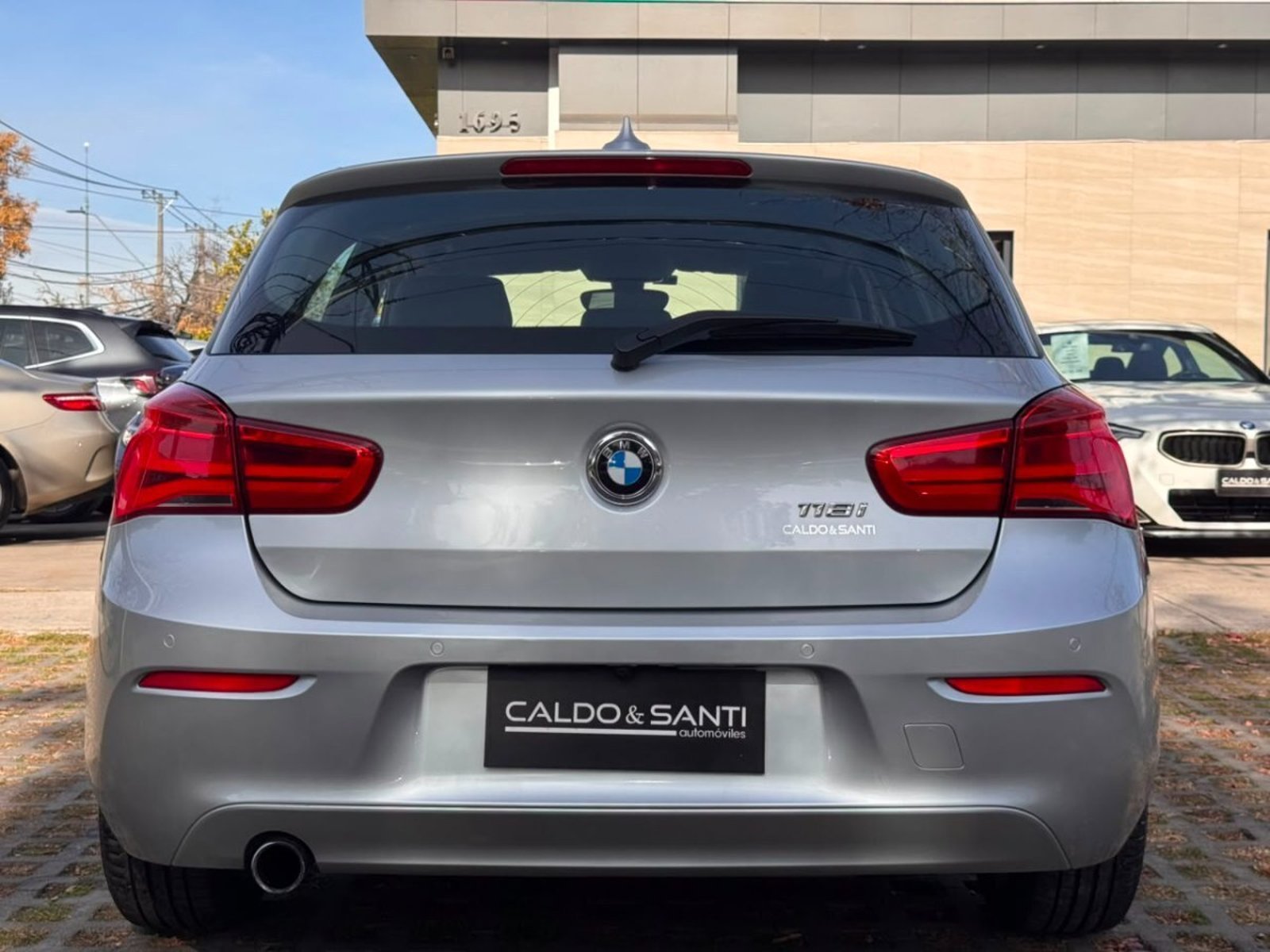BMW 118 MILLENNIAL 1.5 AT TURBO 5PTAS 2019 - Foto 4 de 10