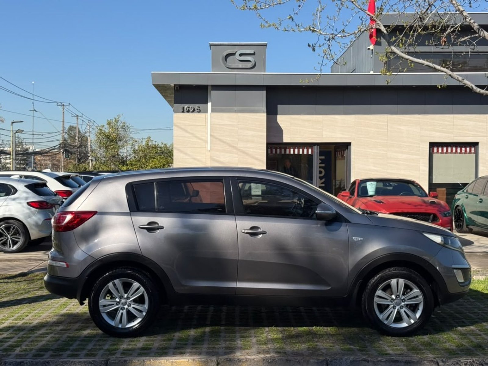 Kia SPORTAGE LX 2.0 MT 2013 - Imagen 6 de 10