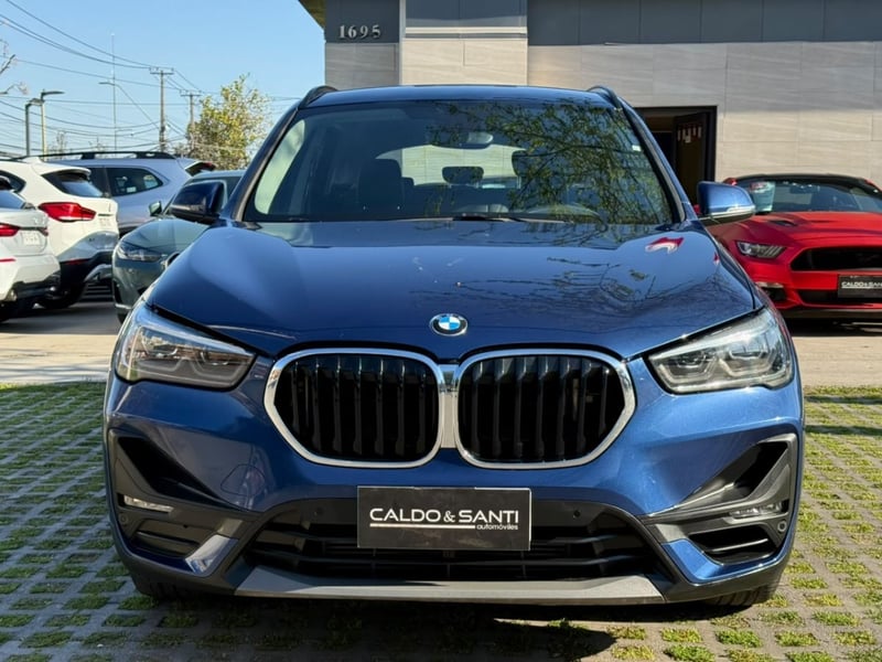 BMW X1 SDRIVE 18i 1.5 AT 2022 - Imagen 8 de 10