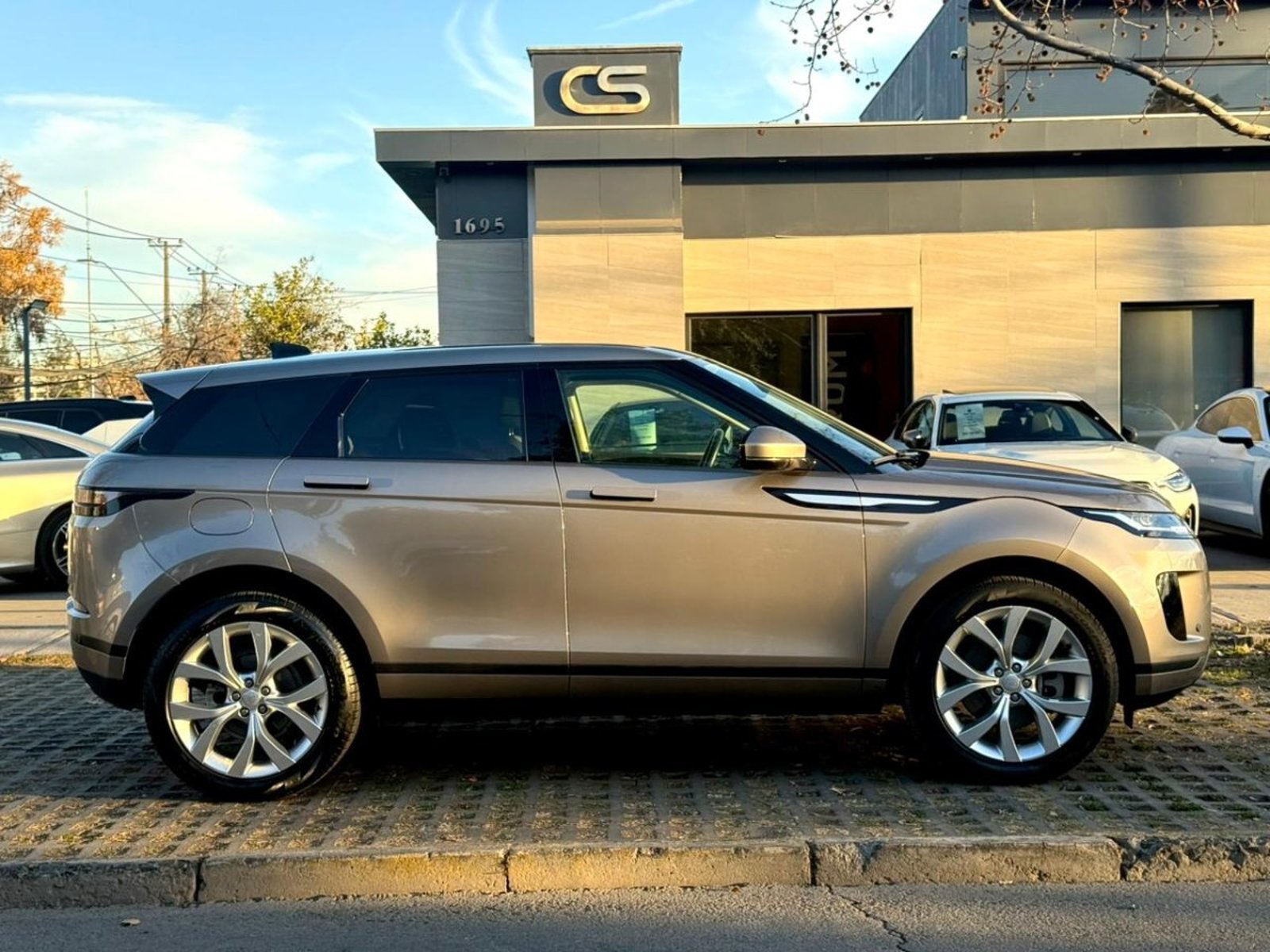 Land Rover RANGE ROVER EVOQUE 2.0 AT 4WD 2023 - Imagen 6 de 10