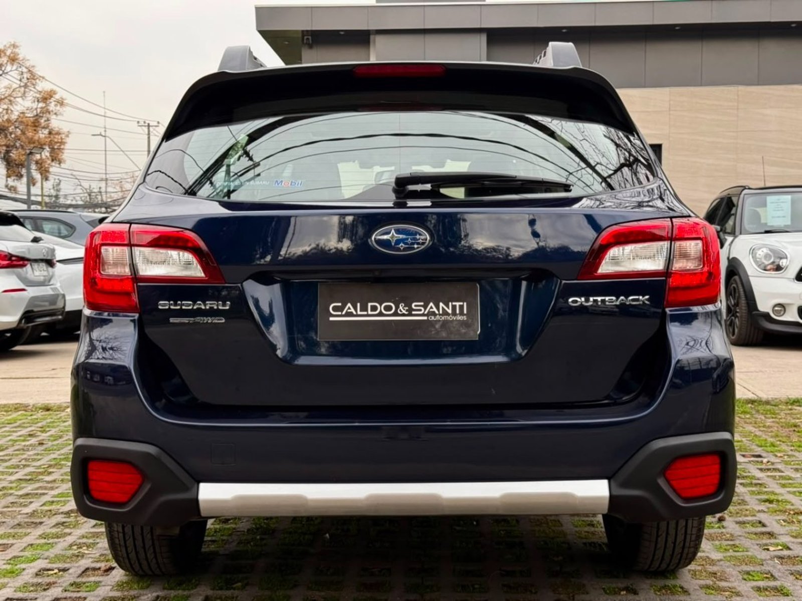 Subaru NEW OUTBACK LIMITED EYESIGHT AWD 2.5 AT 2019 - Foto 4 de 10