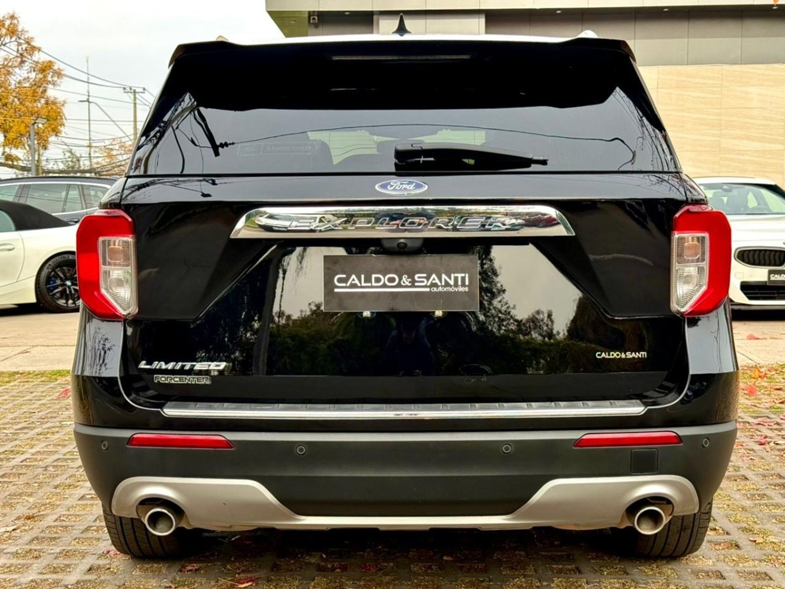 FORD EXPLORER LIMITED 2.3 AT ECOBOOST TURBO 2024 - Imagen 4 de 10
