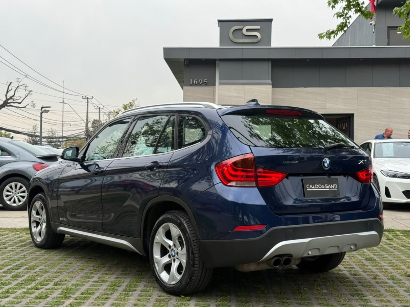 BMW X1 SDRIVE 20i XLINE 2.0 AT 2015 - Foto 3 de 10