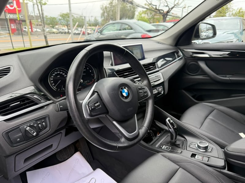 BMW X1 SDRIVE 18i 1.5 AT 2020 - Imagen 9 de 10