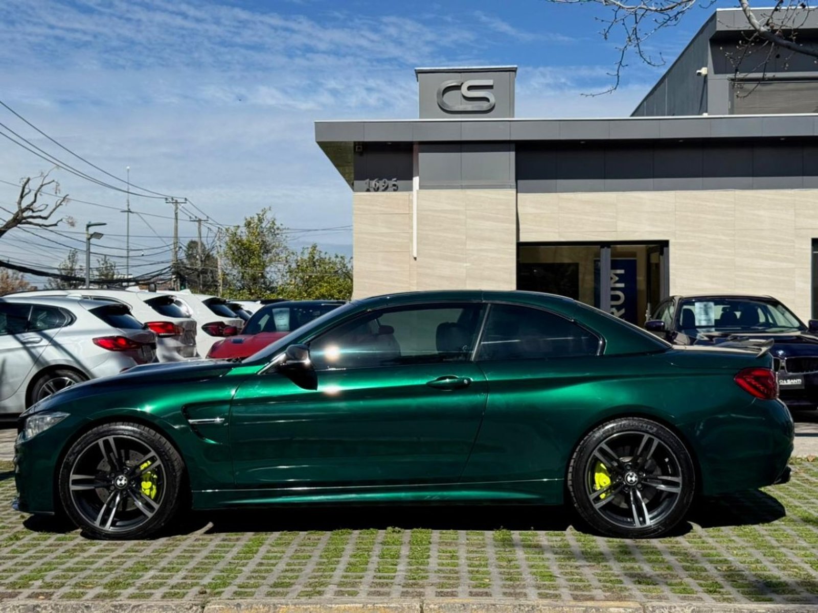 BMW 435I CABRIOLET 3.0 AT LOOK M4 2015 - Foto 3 de 10
