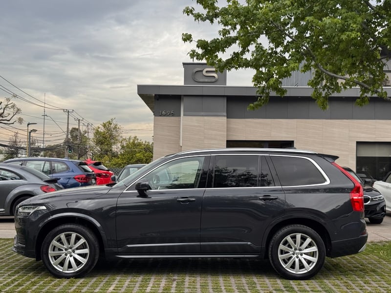 Volvo XC90 D5 2.0 AT AWD 2020 - Imagen 8 de 10