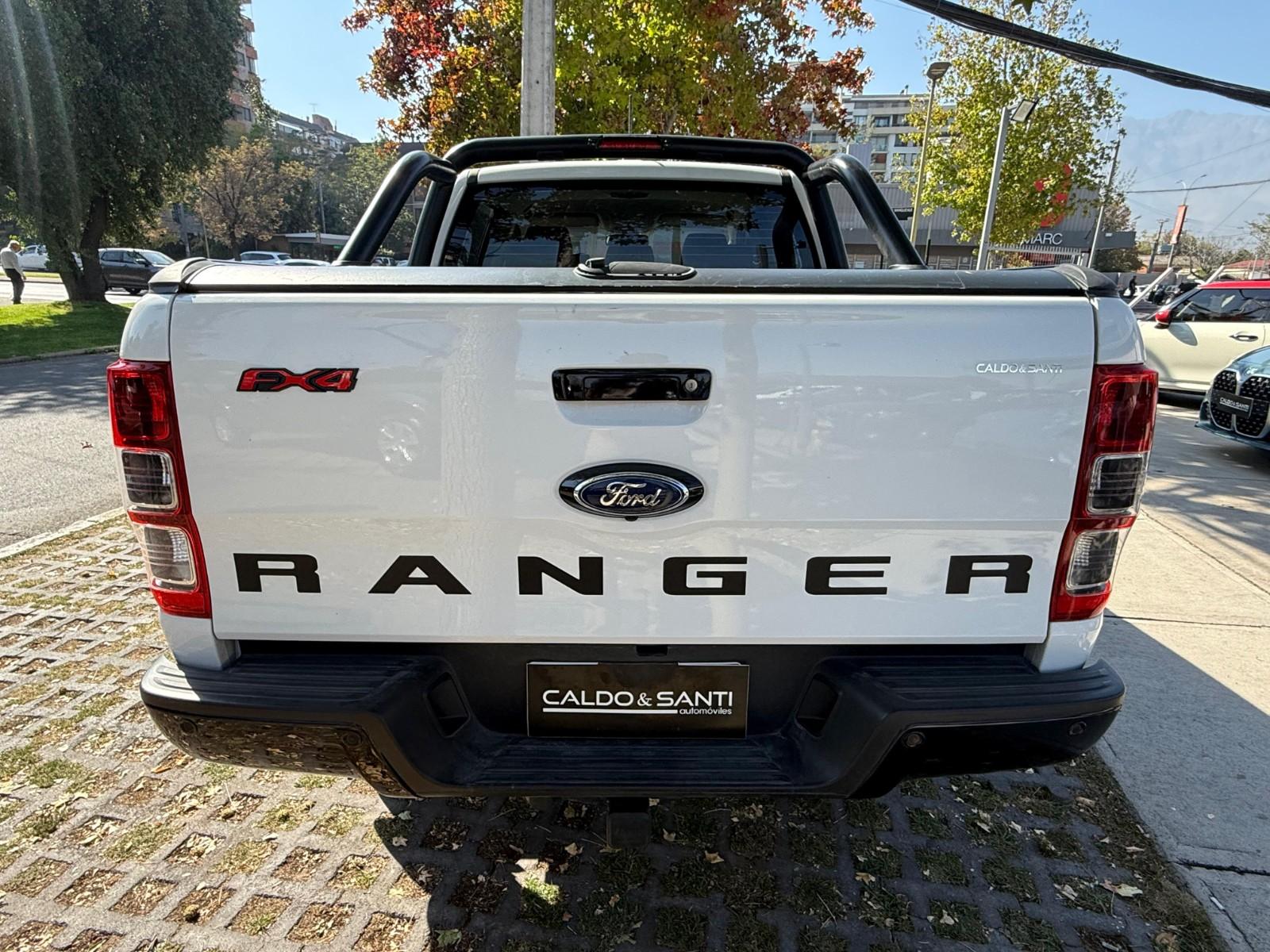 FORD RANGER FX4 3.2 AT 4X4 2024 - Imagen 6 de 9
