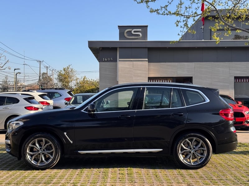 BMW X3 XDRIVE30I XLINE 2.0 AT 2021 - Imagen 8 de 10