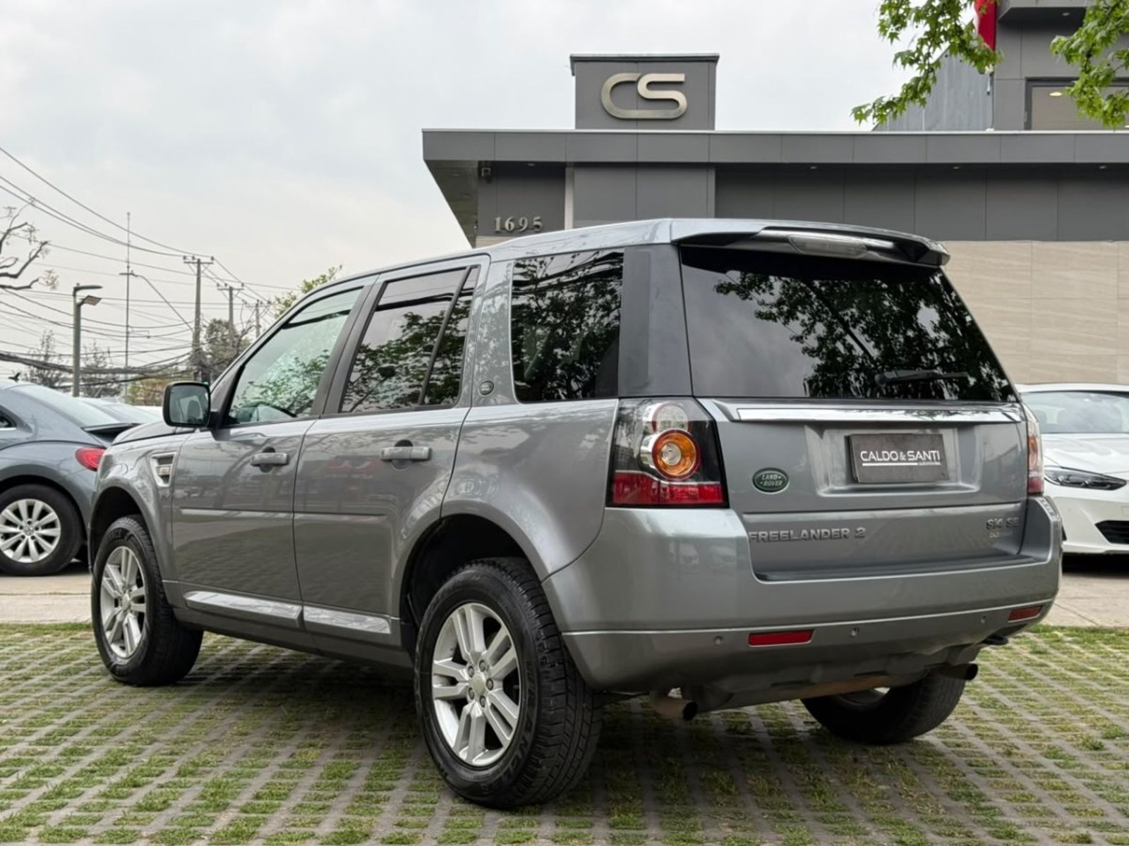 Land Rover FREELANDER 2 SI4 SE 4X4 2.0 AUT 2014 - Foto 3 de 10