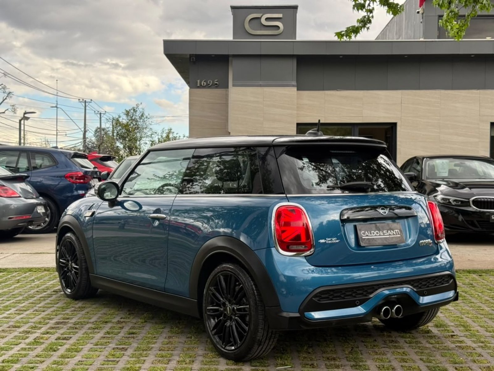 Mini COOPER S 2.0 AUT 2023 - Foto 3 de 10