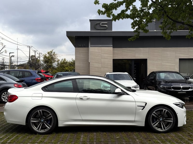 BMW M4 COUPÉ 3.0 AT 2019 - Imagen 4 de 10