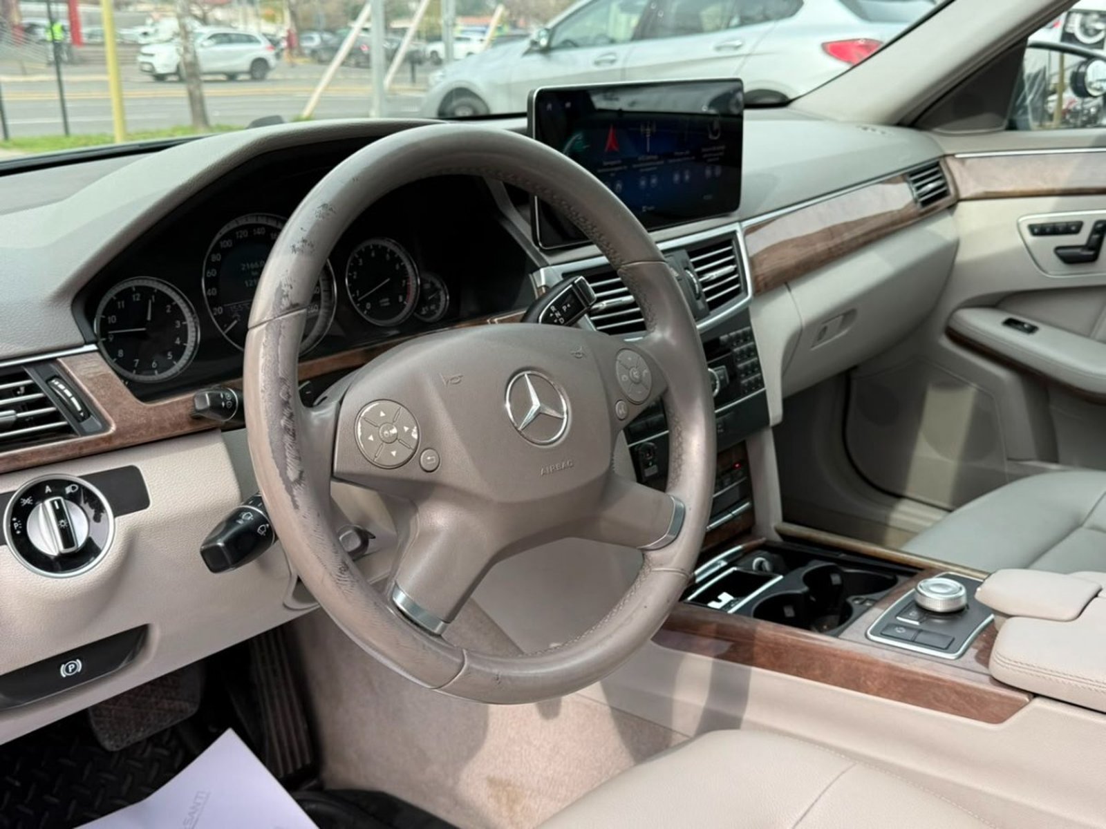 Mercedes-Benz E250 CGI ELEGANCE 1.8 AT 2012 - Imagen 9 de 10