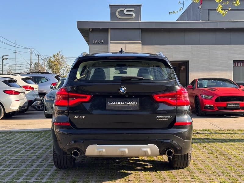 BMW X3 XDRIVE30I XLINE 2.0 AT 2021 - Imagen 6 de 10