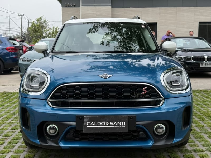 Mini COUNTRYMAN COOPER S 2.0 AUT 2023 - Imagen 8 de 10