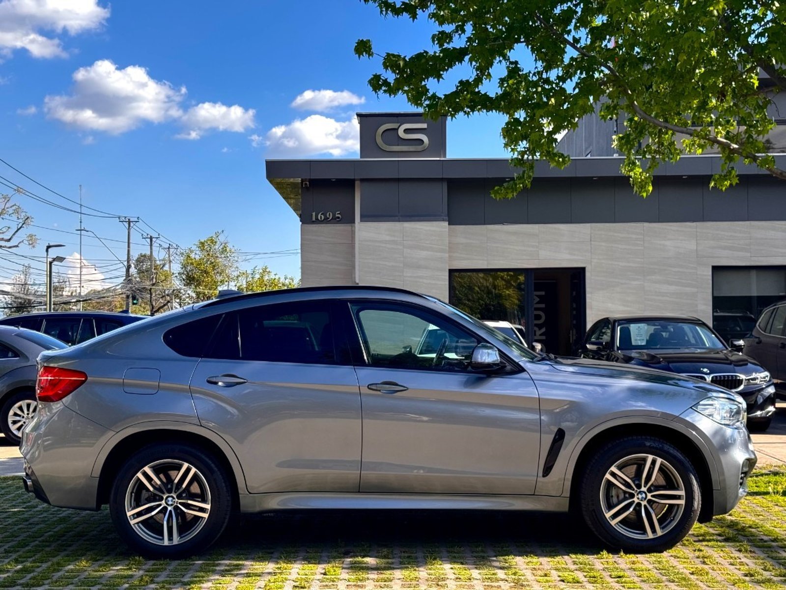 BMW X6 XDRIVE50I 4.4 AT 2016 - Foto 4 de 10
