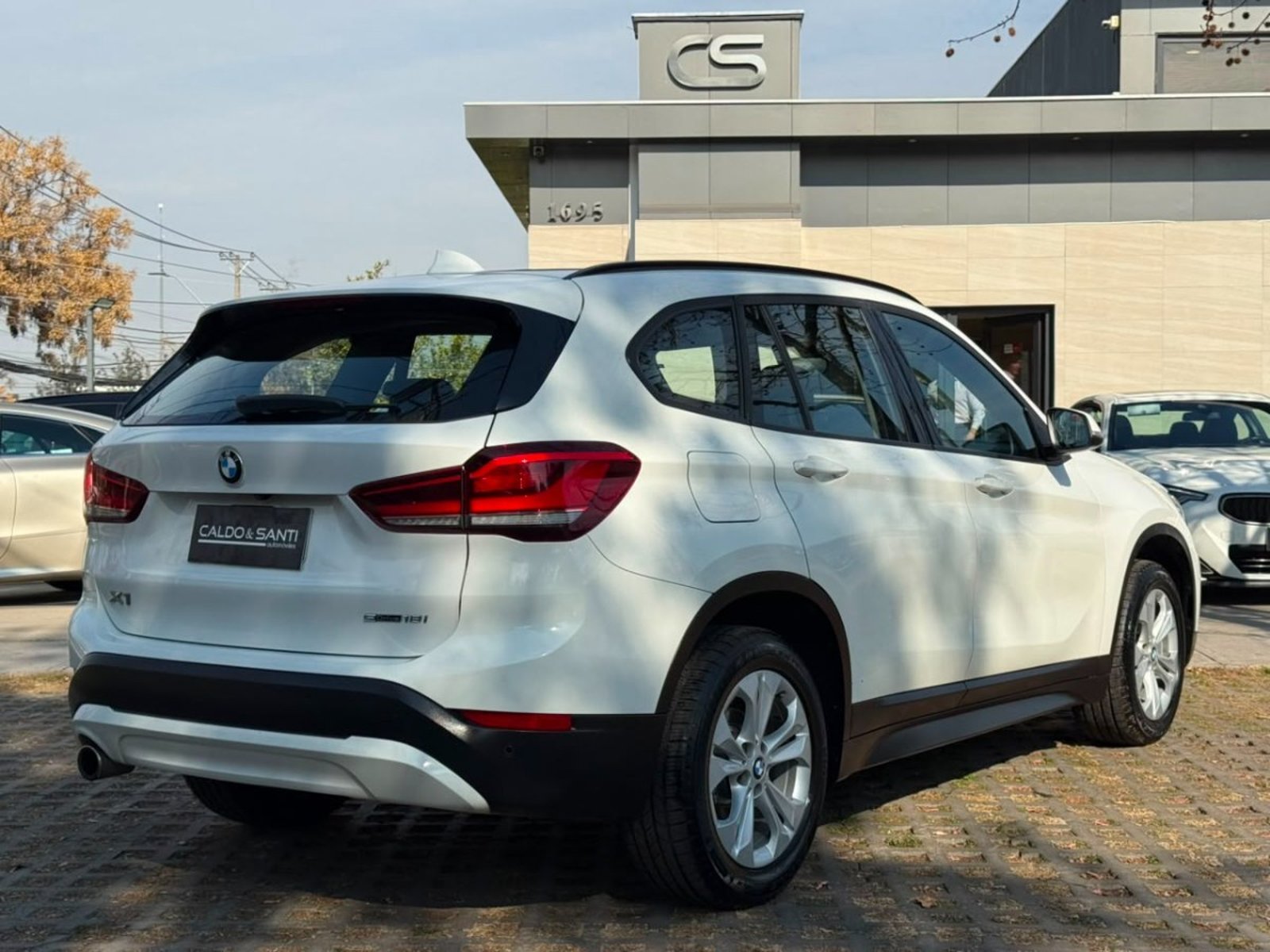 BMW X1 SDRIVE 18I 1.5 AUT 2021 - Foto 5 de 10