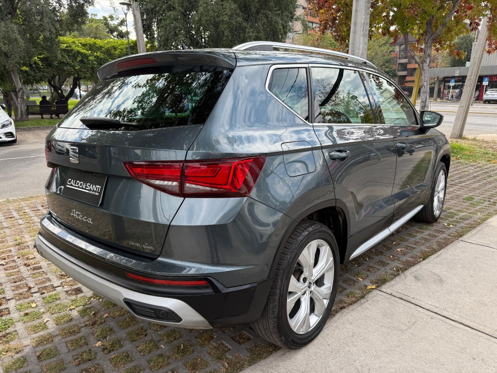SEAT ATECA TSI 1.4 AT 2021 - Imagen 5 de 10