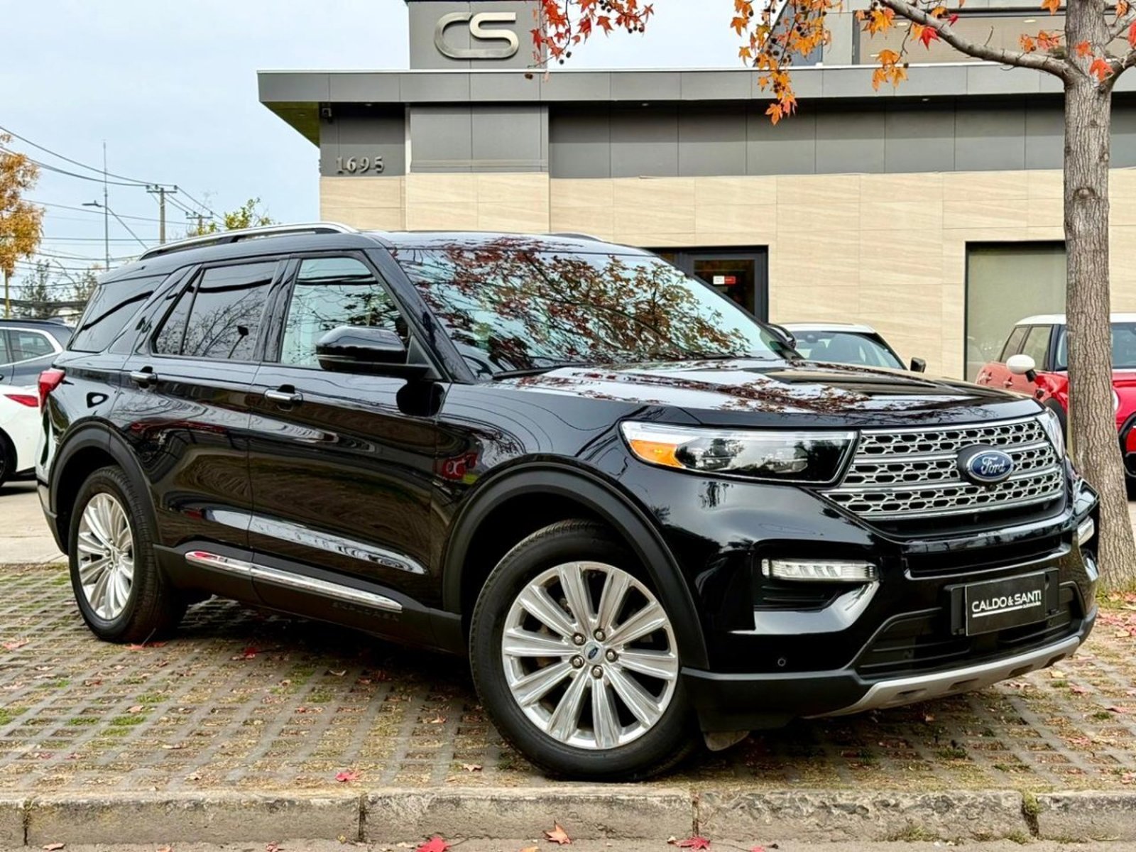FORD EXPLORER LIMITED 2.3 AT ECOBOOST TURBO 2024 - Imagen 7 de 10