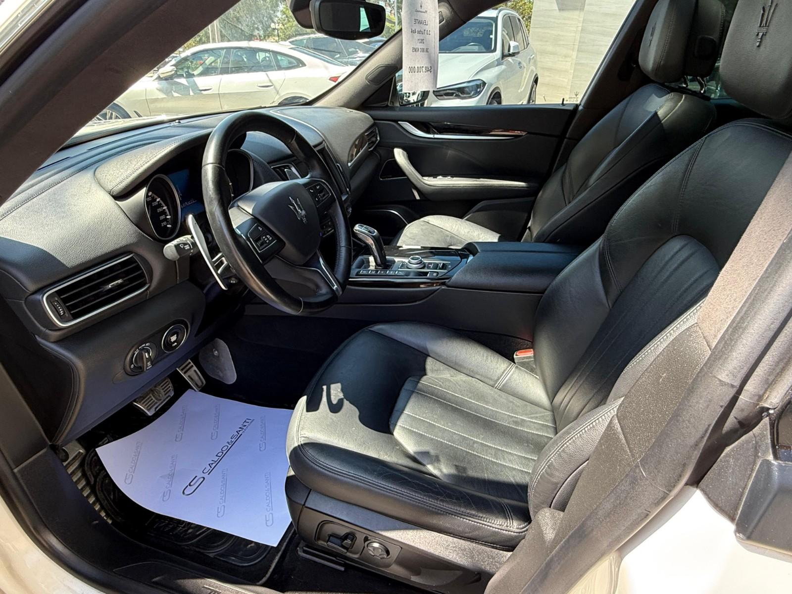 MASERATI LEVANTE 3.0 AT Q4 2021 - Imagen 10 de 10