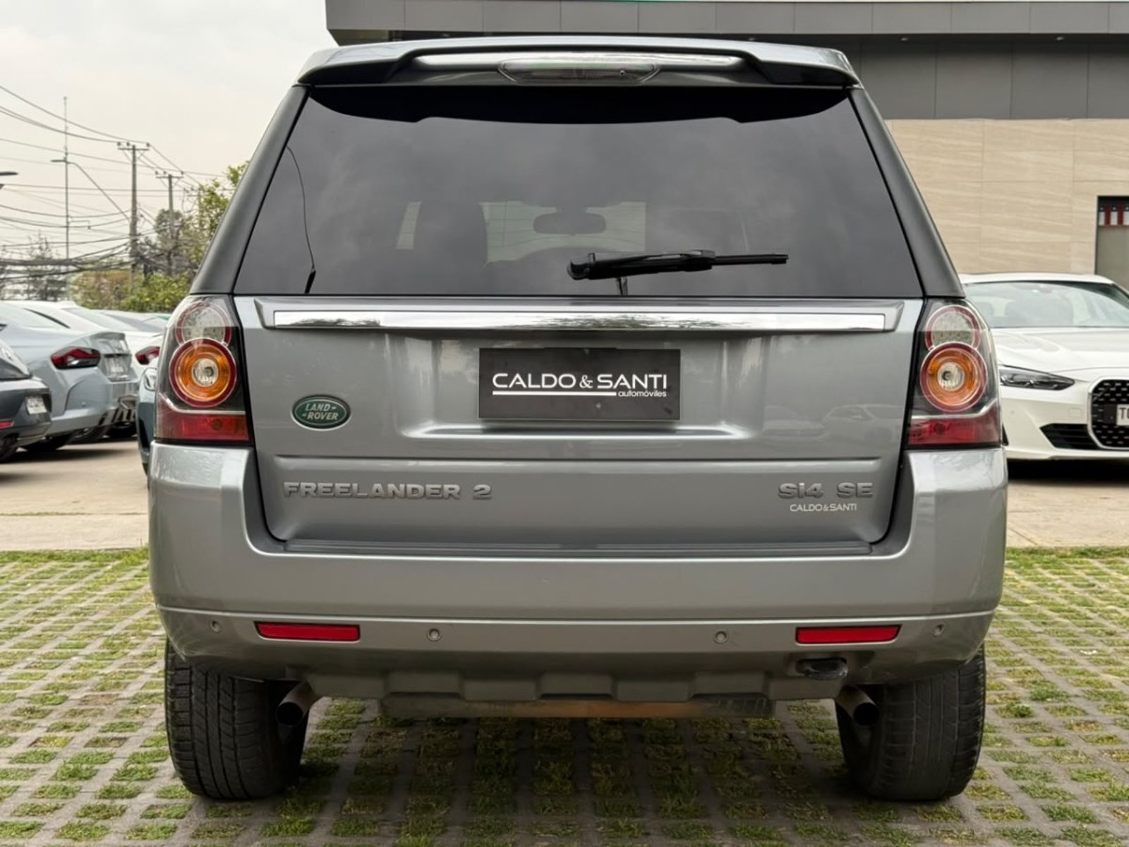 Land Rover FREELANDER 2 SI4 SE 4X4 2.0 AUT 2014 - Foto 4 de 10