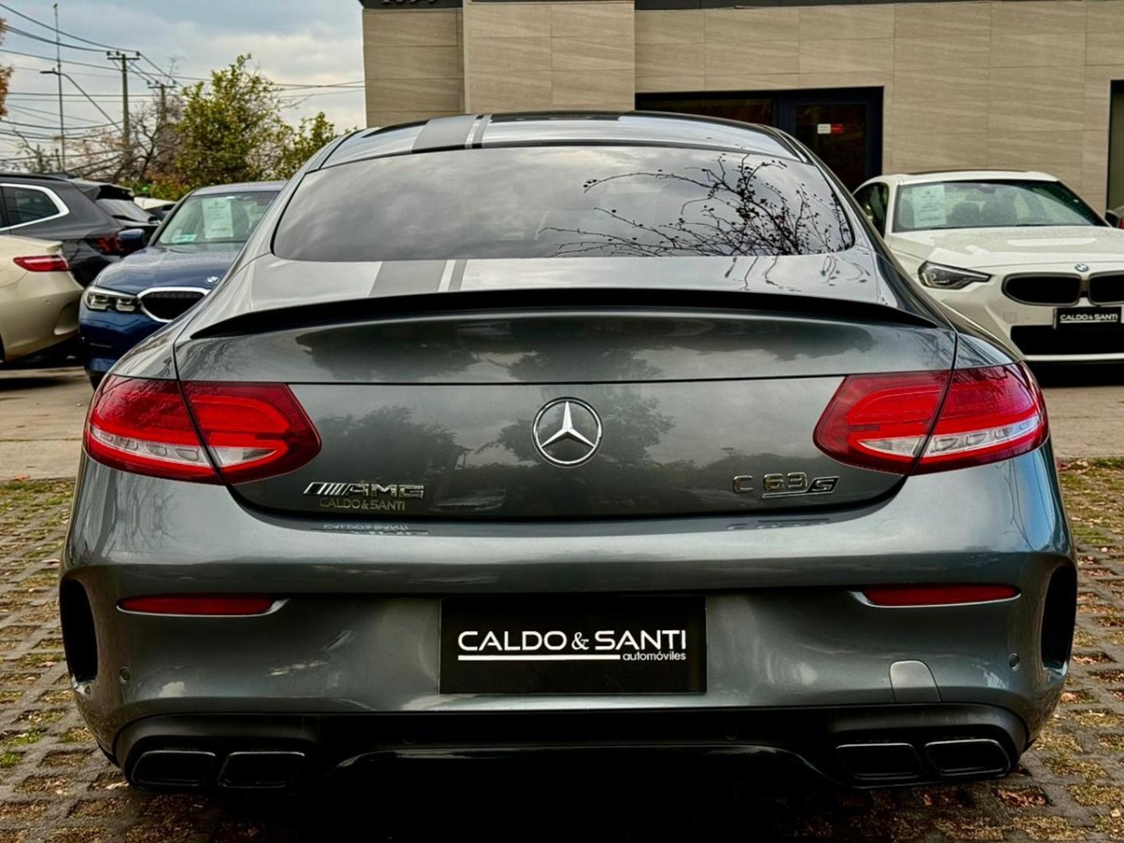 Mercedes-Benz C63 S AMG 4.0 V8 BITURBO 2017 - Foto 4 de 10