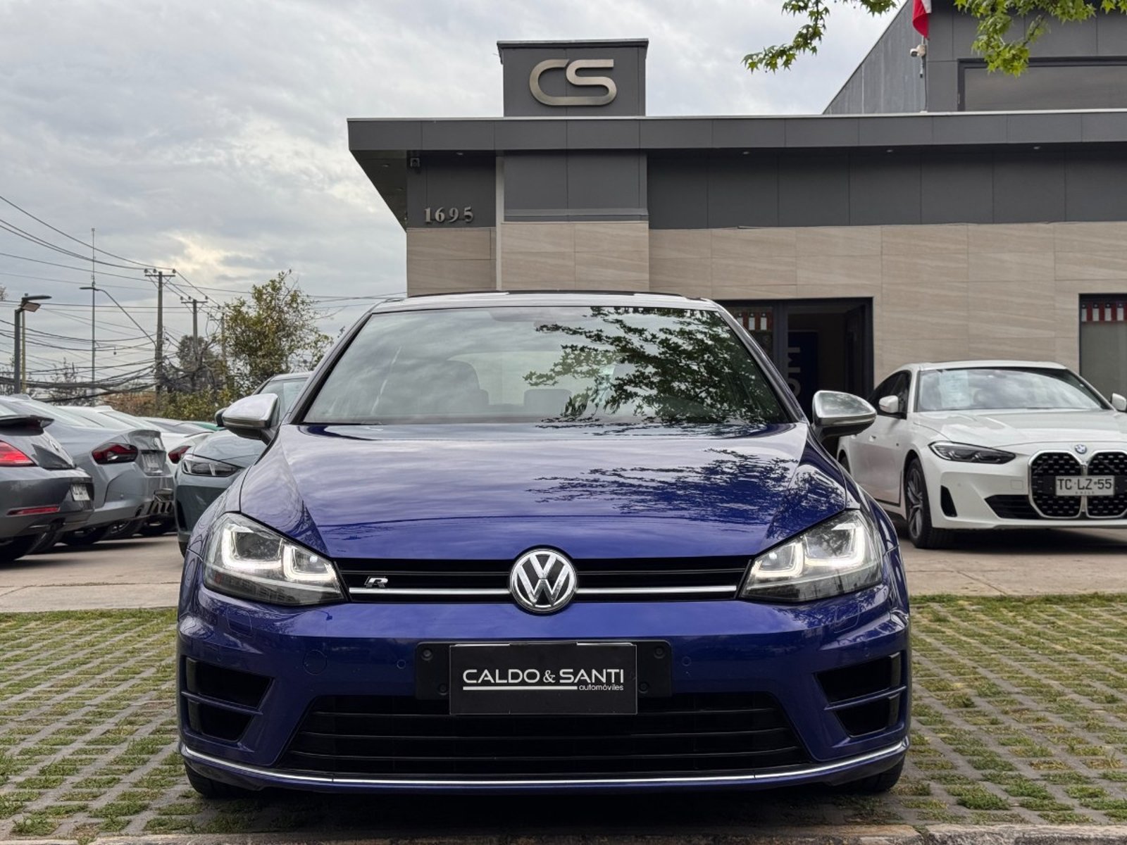 Volkswagen GOLF R 2.0 AT AWD 2018 - Foto 2 de 10