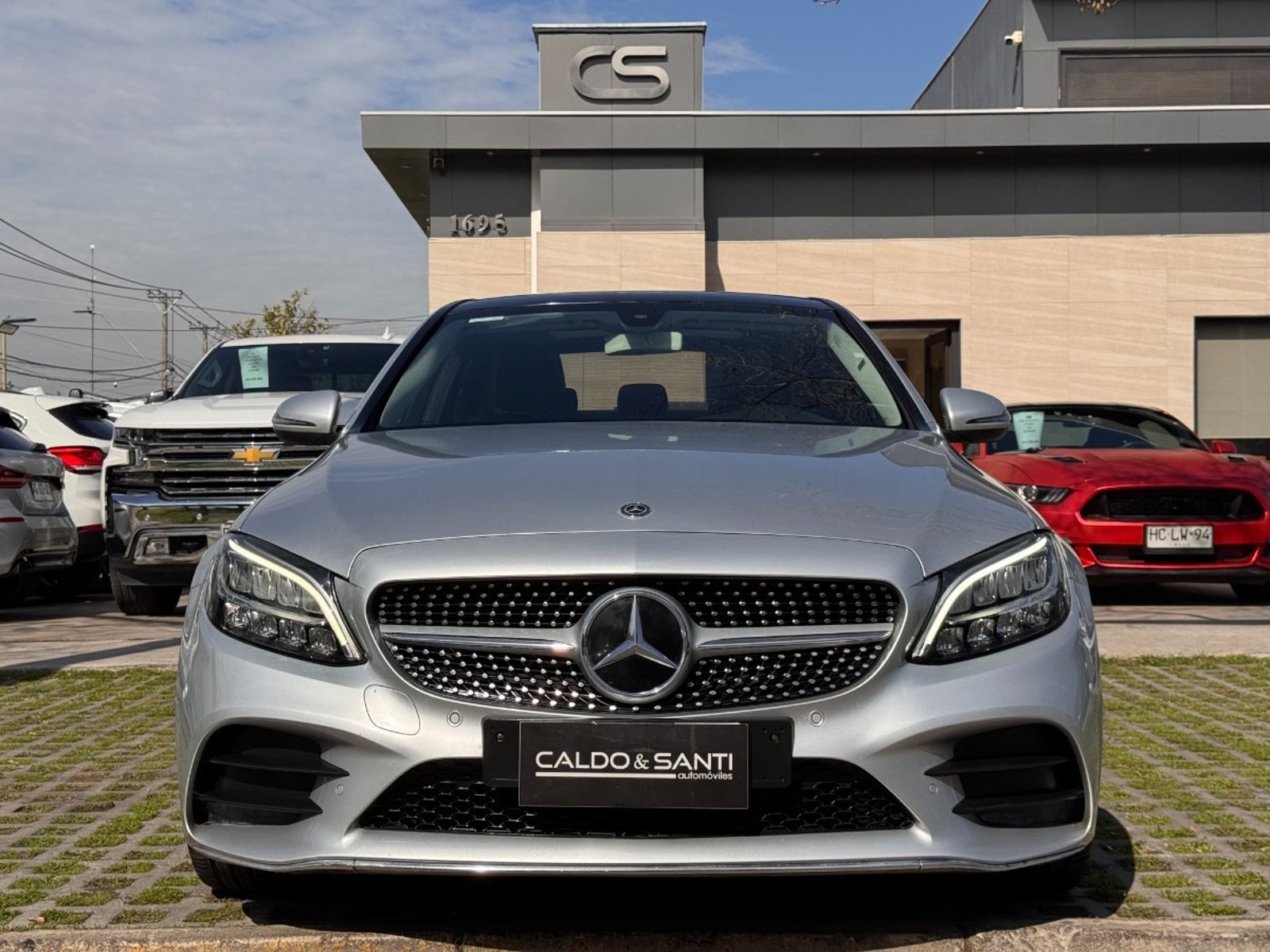 Mercedes-Benz C200 SEDAN 2.0 AT LOOK AMG 2021 - Imagen 8 de 10