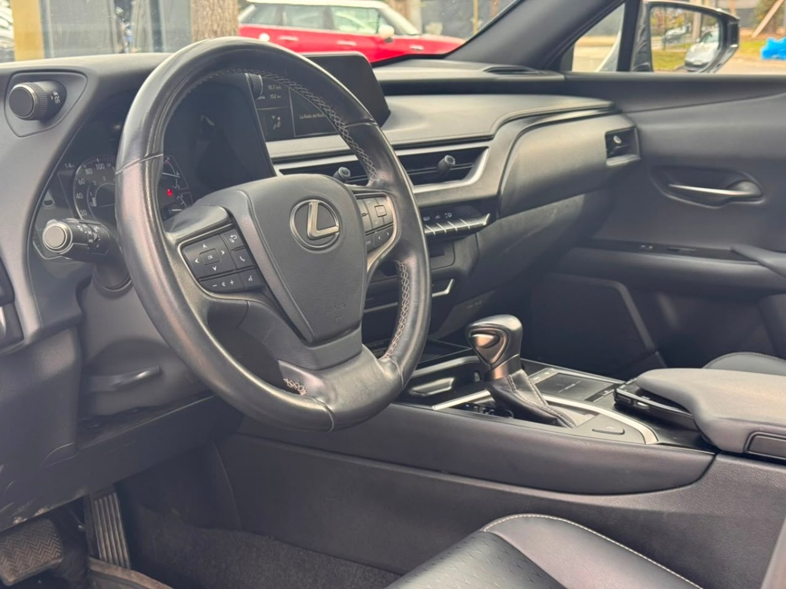 LEXUS UX 200 CVT 2.0 AUT 2021 - Imagen 9 de 10