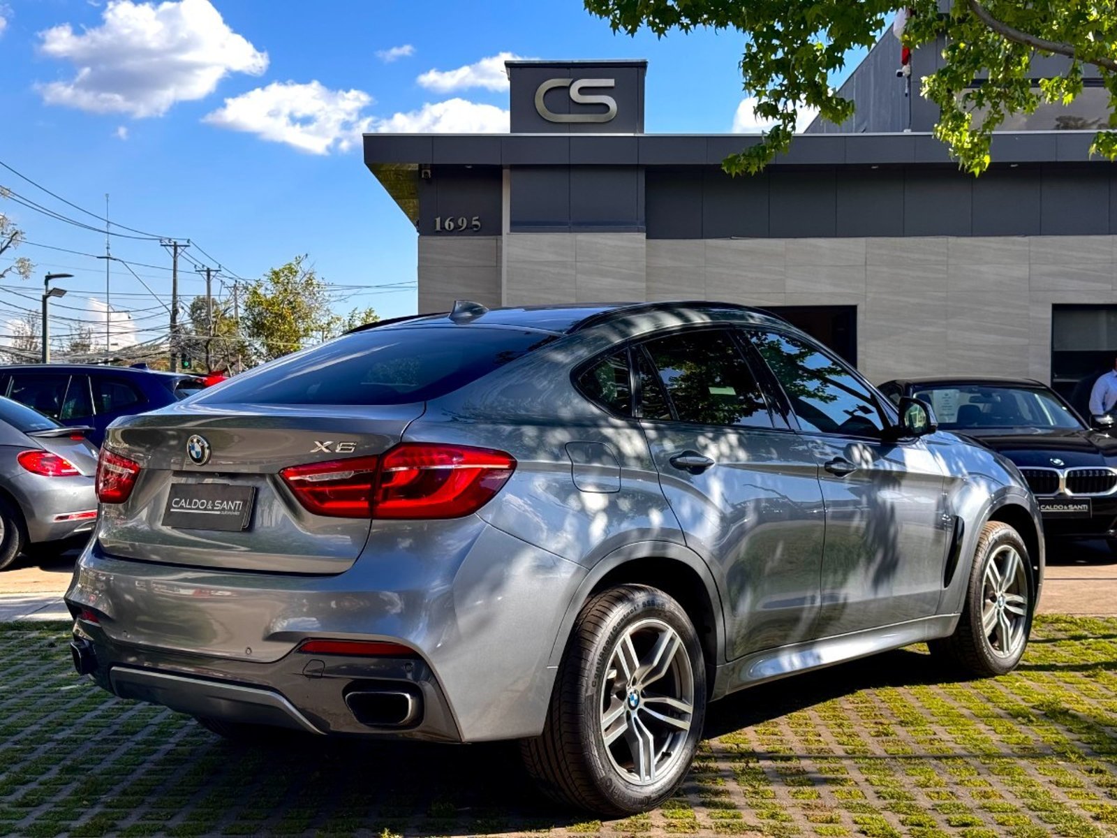 BMW X6 XDRIVE50I 4.4 AT 2016 - Foto 5 de 10