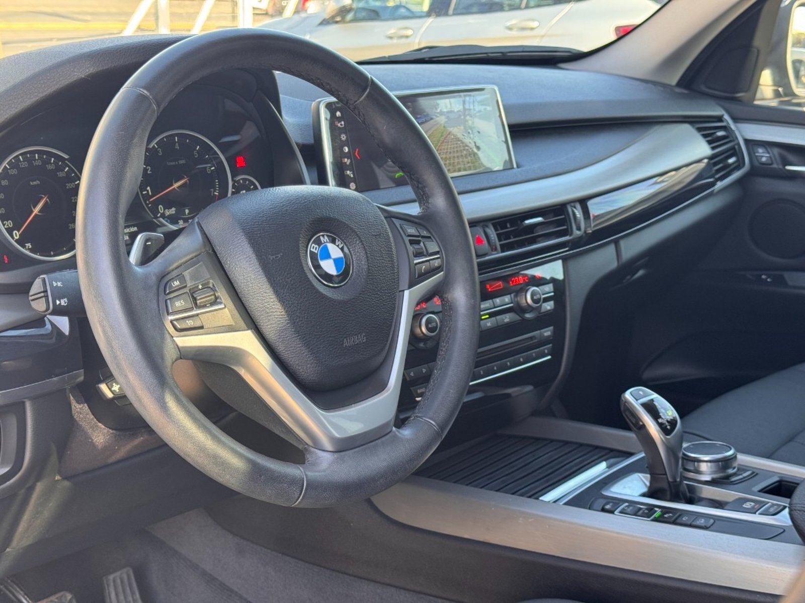 BMW X5 XDRIVE35I 3.0 AT 2018 - Imagen 9 de 10