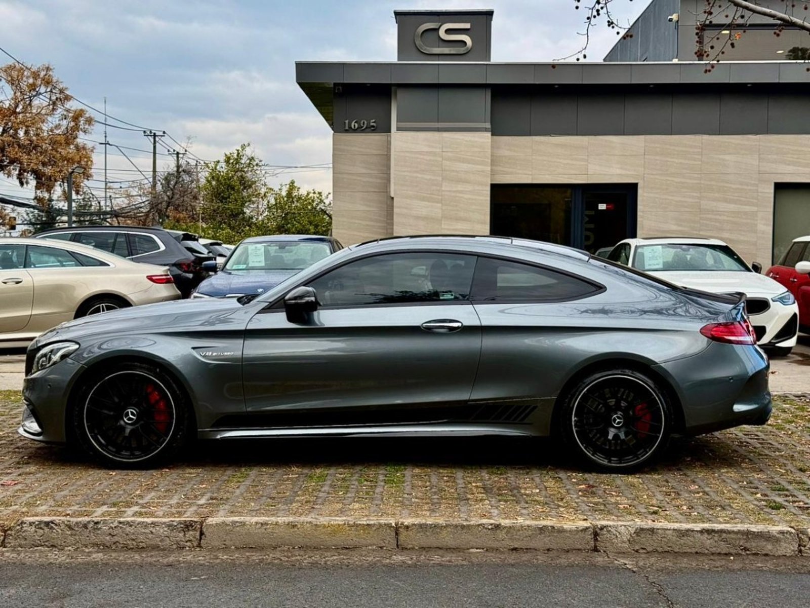 Mercedes-Benz C63 S AMG 4.0 V8 BITURBO 2017 - Foto 2 de 10