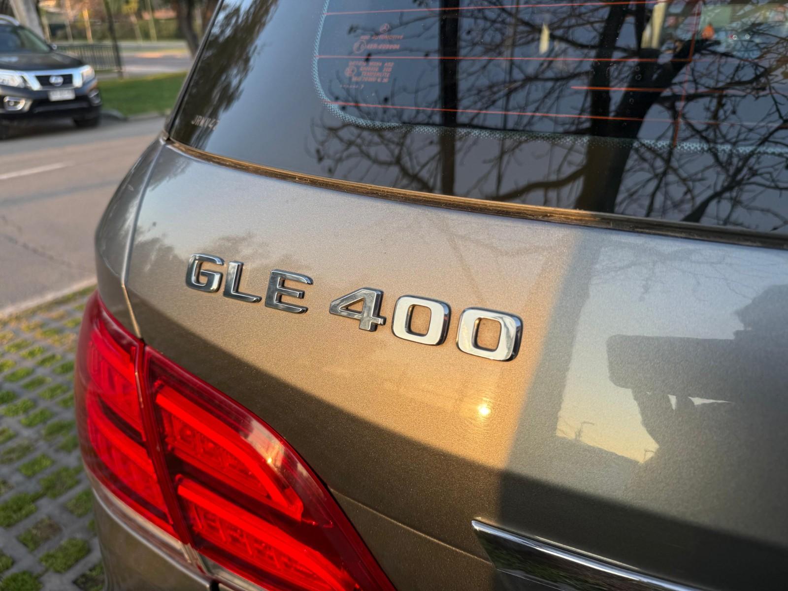 MERCEDES-BENZ GLE 400 4 MATIC 3.0 AT V6 2017 - Imagen 8 de 9