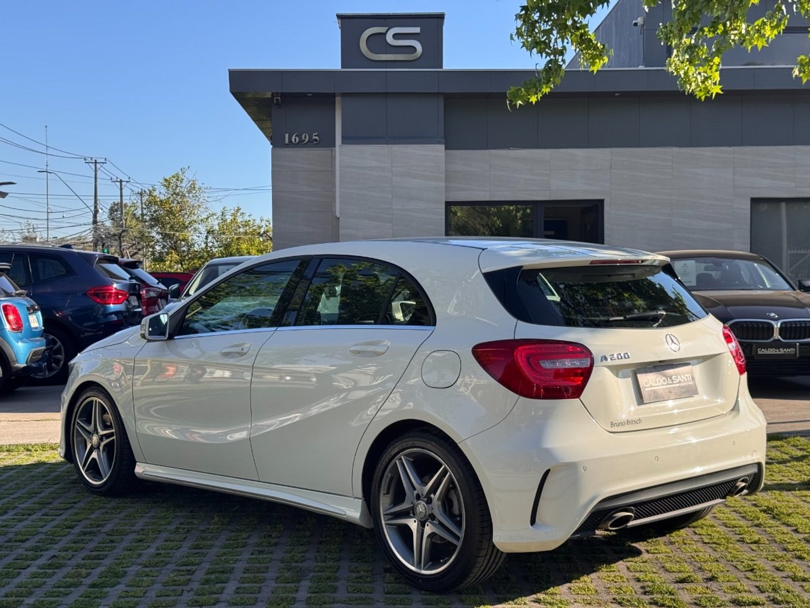 Mercedes-Benz A200 1.6 AT 2014 - Foto 3 de 10