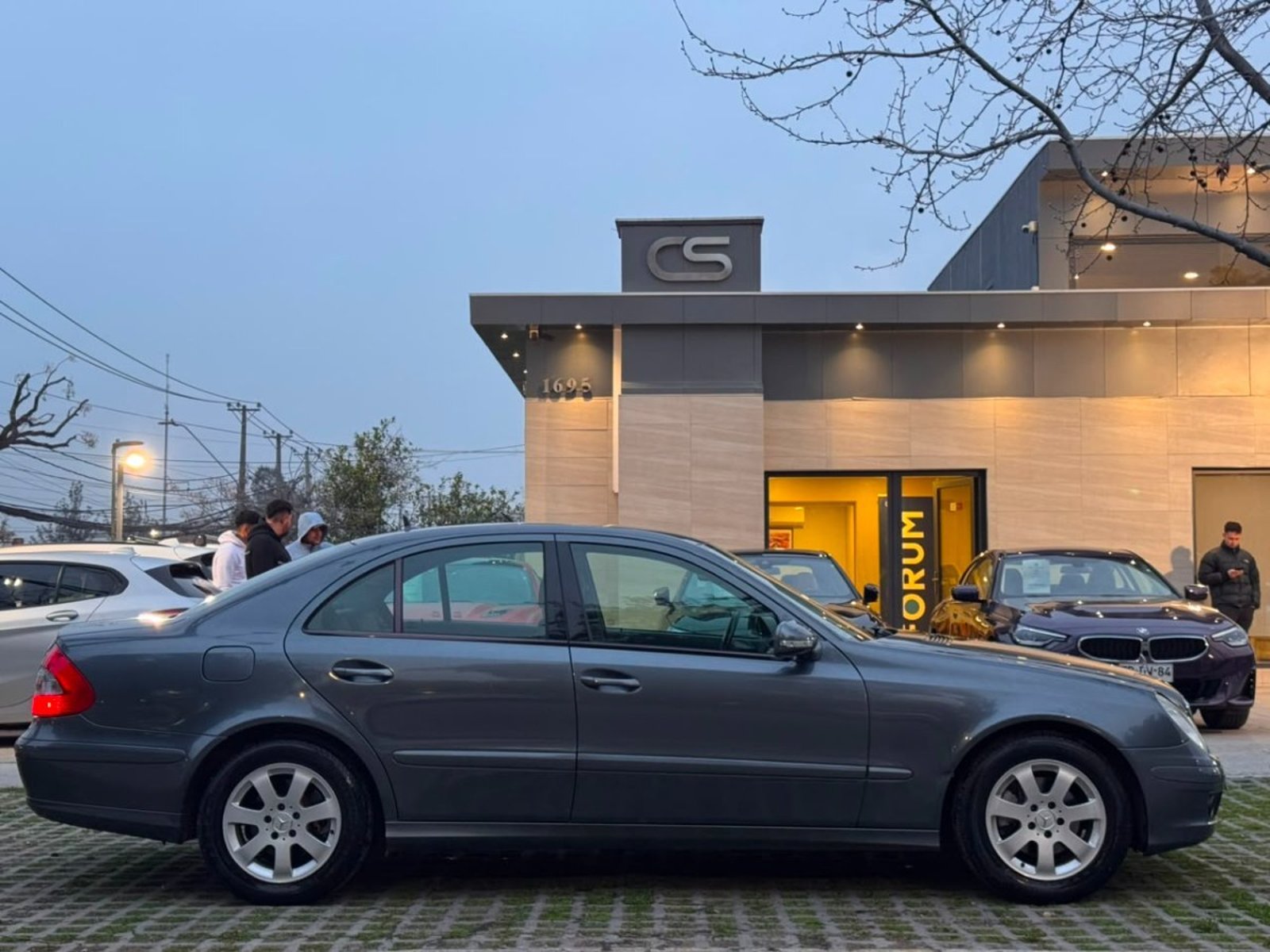 Mercedes-Benz E200 KOMPRESSOR 1.8 Turbo AT 2008 - Imagen 6 de 10