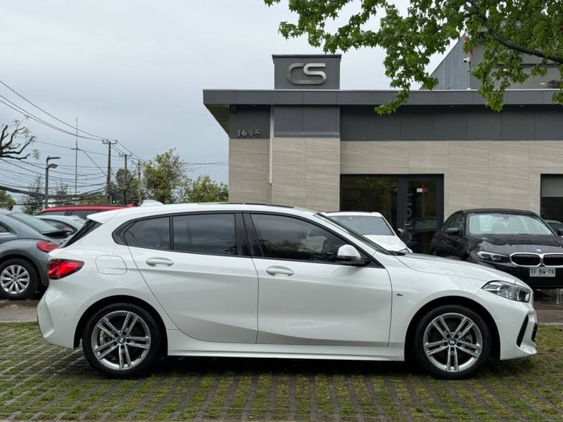 BMW 118I MSPORT 1.5 AUT 2024 - Imagen 6 de 10