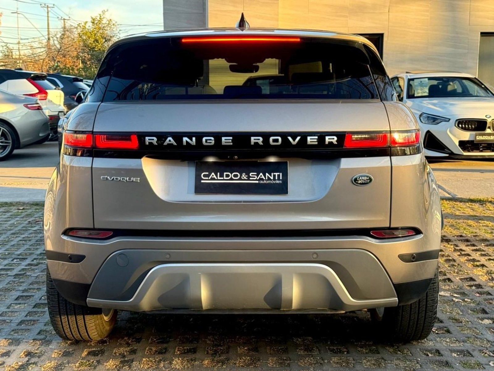 Land Rover RANGE ROVER EVOQUE 2.0 AT 4WD 2023 - Foto 4 de 10