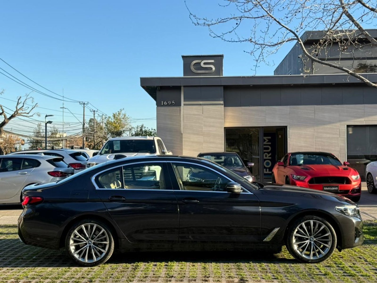 BMW 520D HERITAGE LCI 2.0 DIESEL 2021 - Imagen 6 de 10