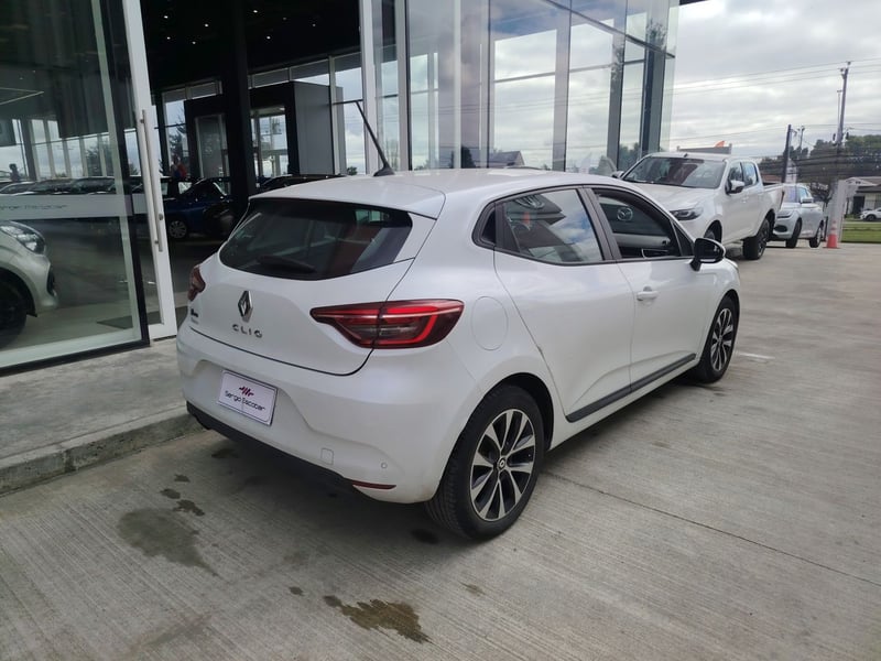 Renault CLIO 2023 - Imagen 8 de 15
