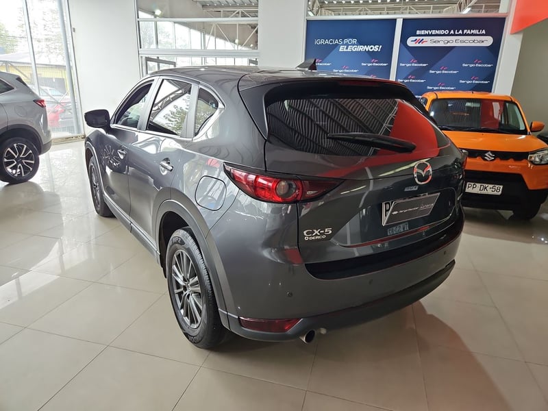 Mazda CX-5 2021 - Imagen 6 de 15