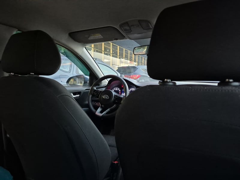Kia RIO 4 2109 - Imagen 12 de 15
