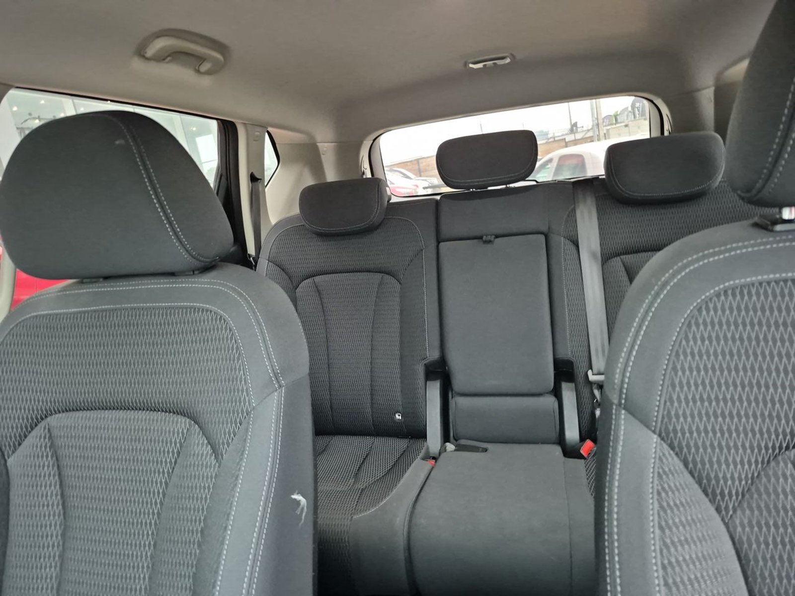 SsangYong REXTON 2023 - Imagen 10 de 15