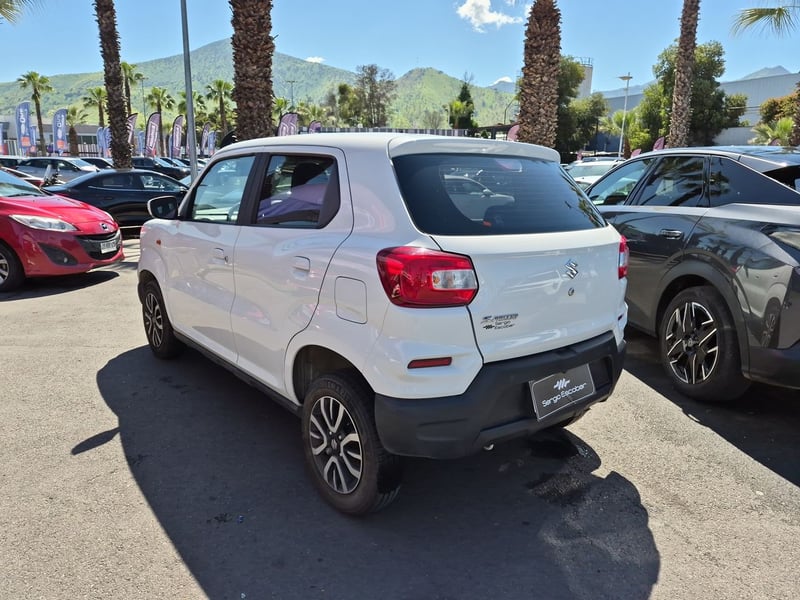Suzuki S-PRESSO 2025 - Imagen 6 de 15
