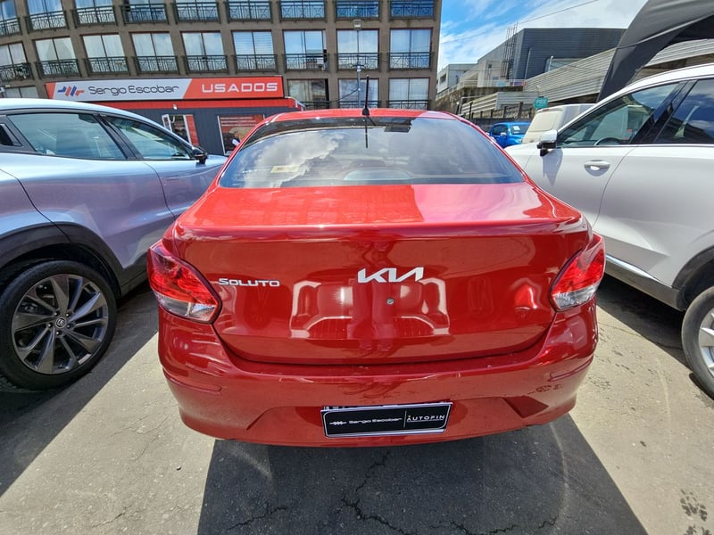 Kia SOLUTO 2025 - Imagen 7 de 15