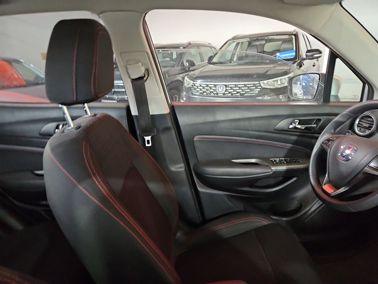 CHANGAN CS15 2023 - Imagen 14 de 15