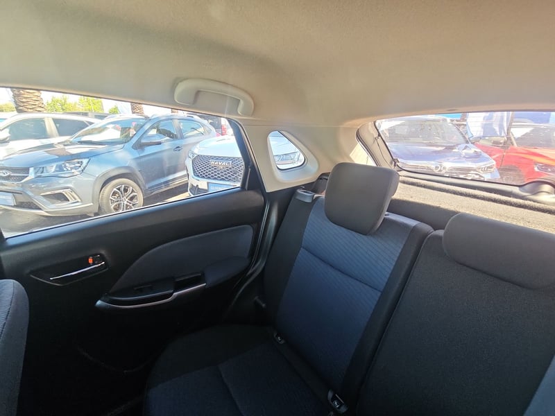 Suzuki BALENO 2022 - Imagen 13 de 15