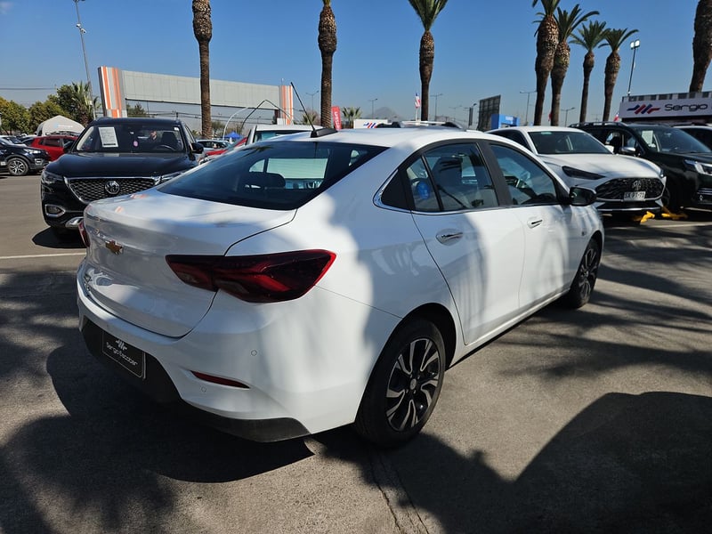 Chevrolet ONIX 2022 - Imagen 8 de 15