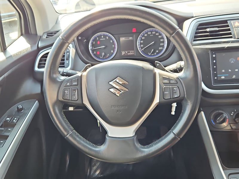 Suzuki S CROSS 2022 - Imagen 15 de 15