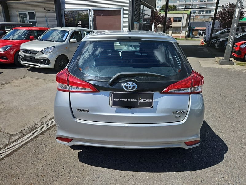 Toyota YARIS 2018 - Imagen 7 de 15