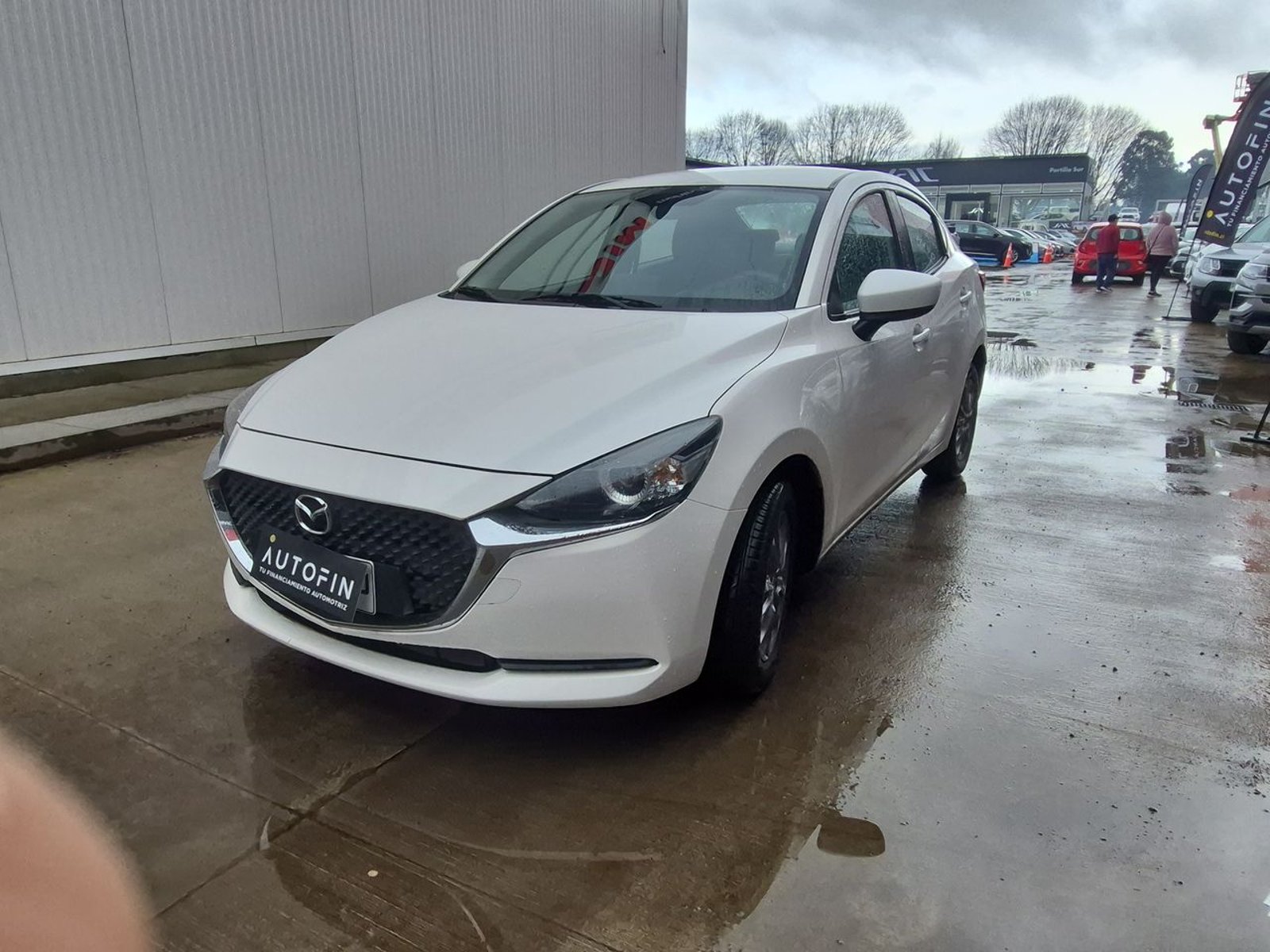 Mazda 2 2023 - Foto 4 de 15