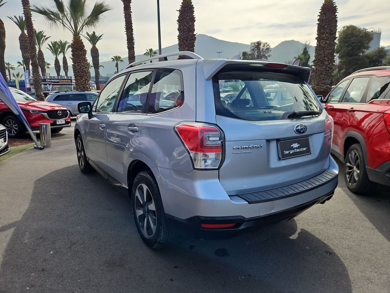 Subaru FORESTER 2017 - Imagen 6 de 15